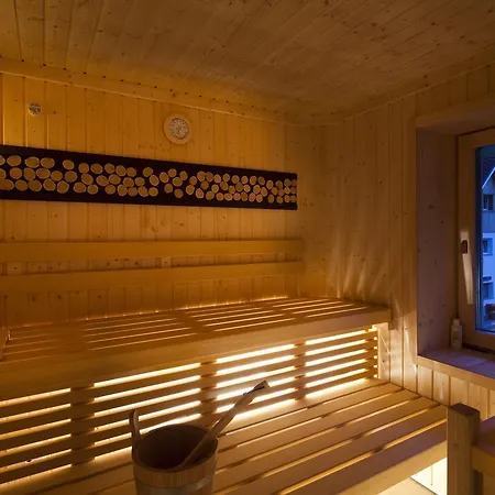 Hotel Christian 3*