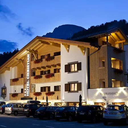 Christian Hotel