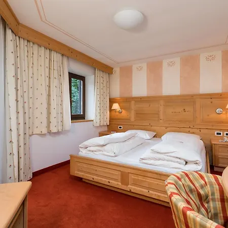 Hotel Christian 3*