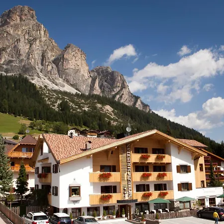 Hotel Christian 3*